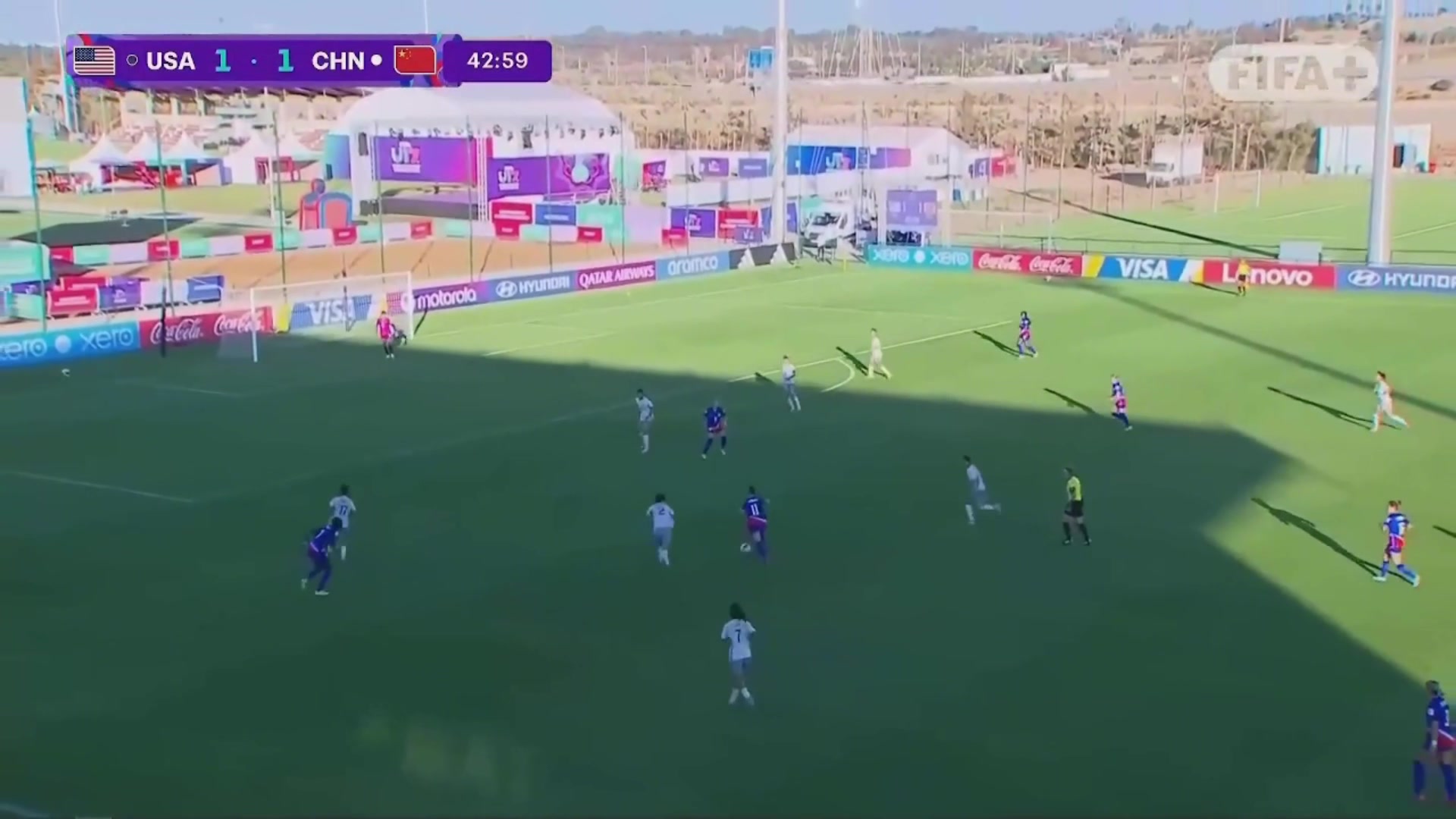 被連扳兩球反超迪瑪利亞弧頂突施冷箭U17女足1-2落后美國(guó)