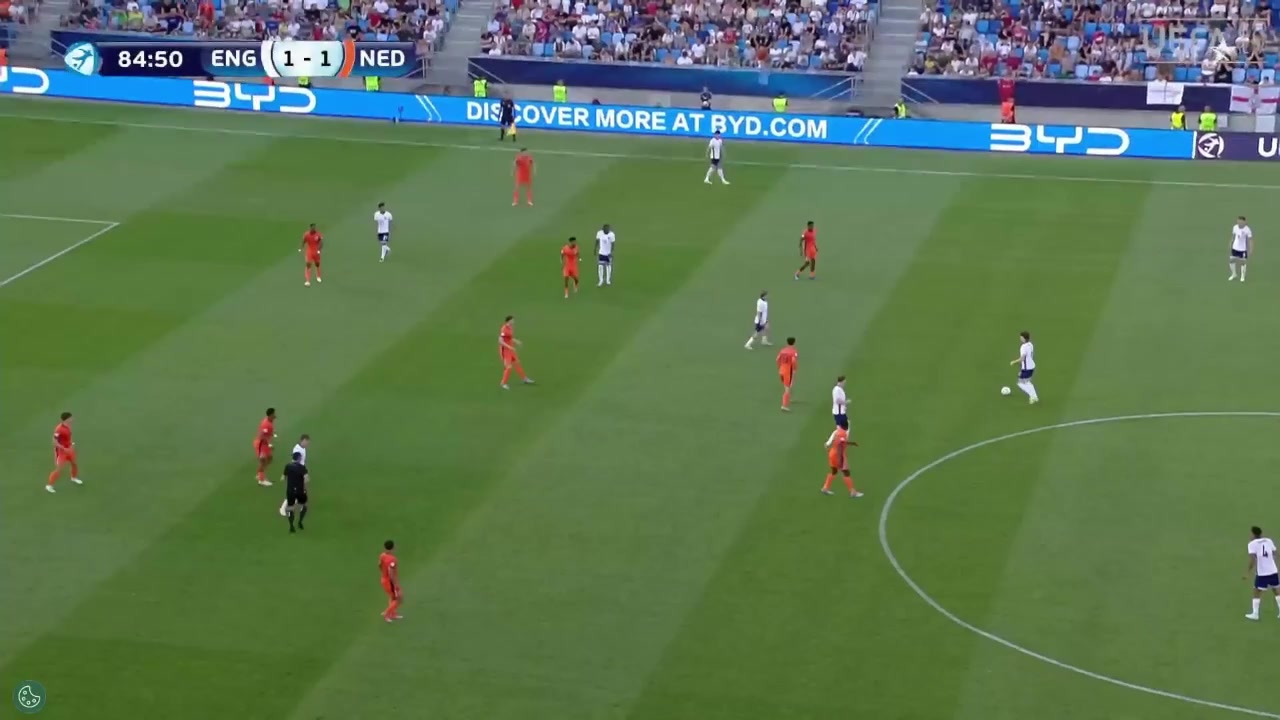 英格蘭U21絕殺荷蘭埃利奧特上演神級一條龍破門雙響