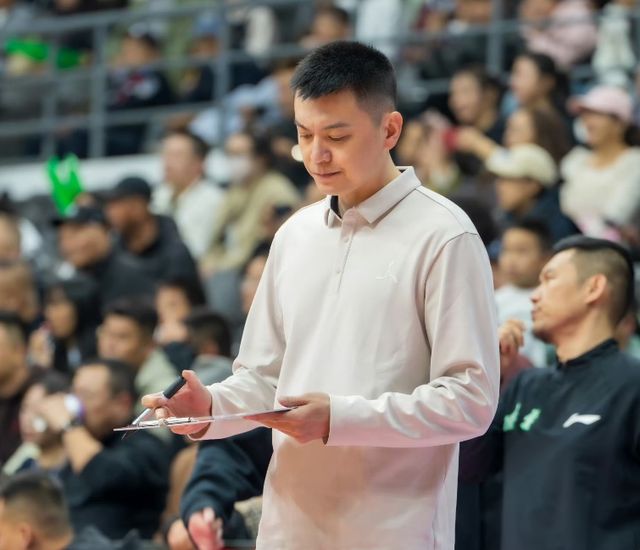 遼寧男籃50分大勝！全運會開門紅，俞澤辰21分，付豪20分