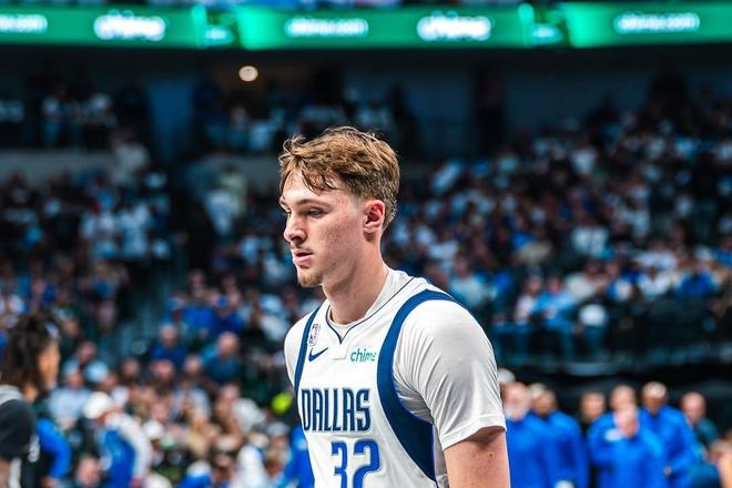 誇張，隔扣又何妨？文班亞馬27+18+6+5封蓋，這是賽季最差表現(xiàn)啊