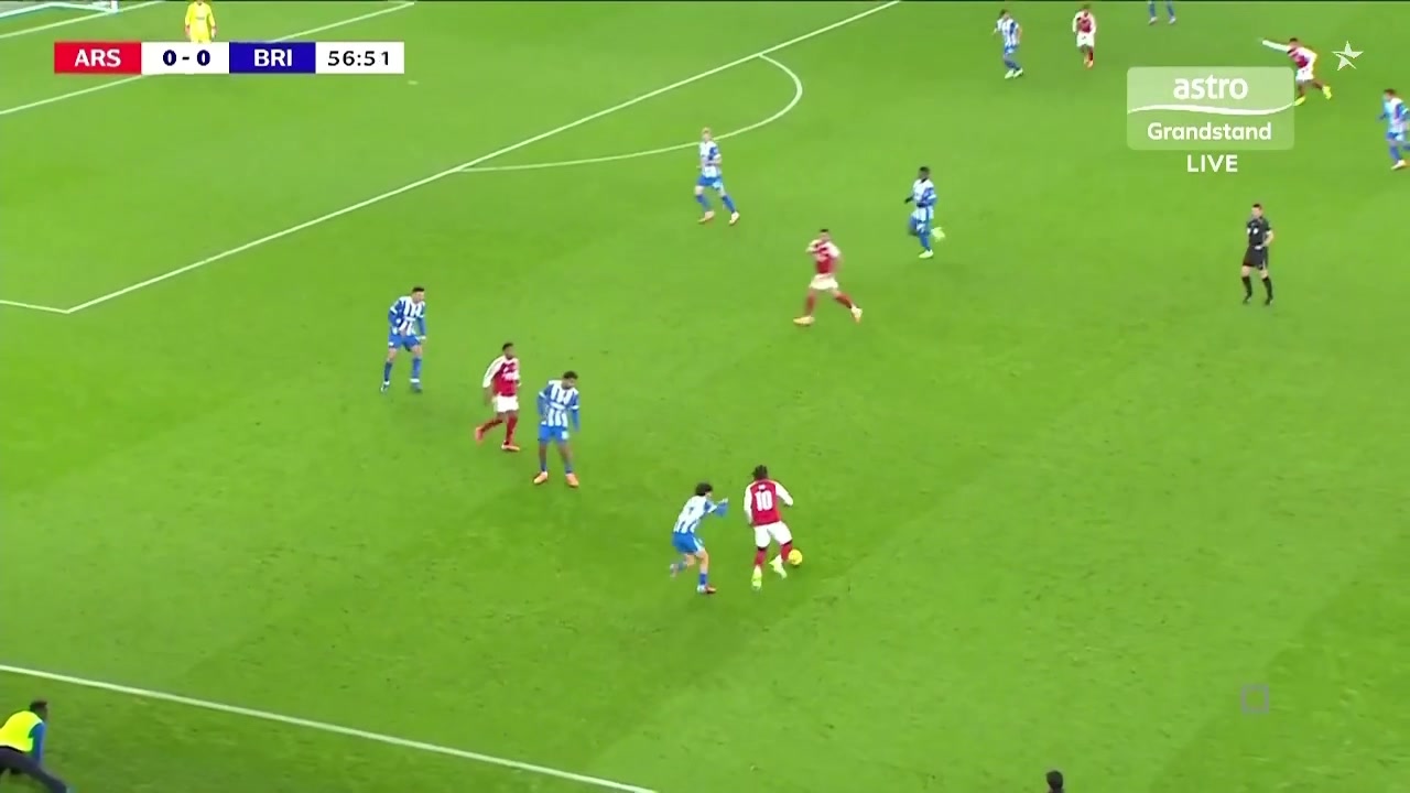 打破僵局梅里諾腳后跟策動(dòng)斯凱里助攻恩瓦內(nèi)里破門(mén)