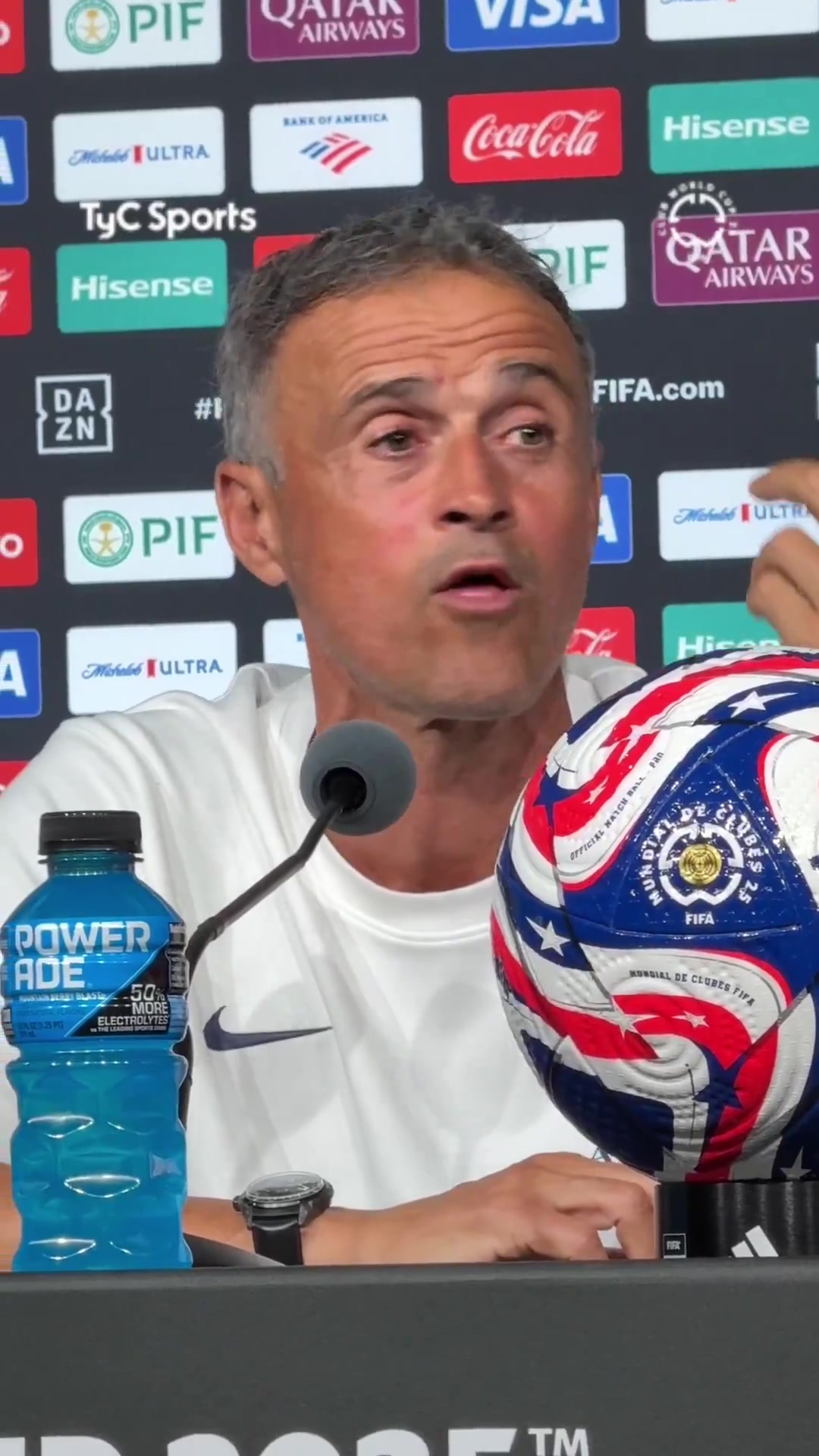 恩里克回憶第一次與馬斯切拉諾交談要求他不要離開(kāi)巴塞羅那