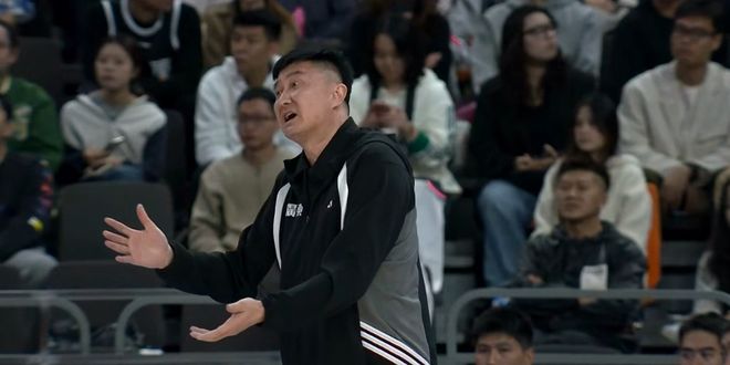 四大中鋒幹不過一個陶漢林！兵多將廣僅贏山東16分，杜鋒慘遭打臉