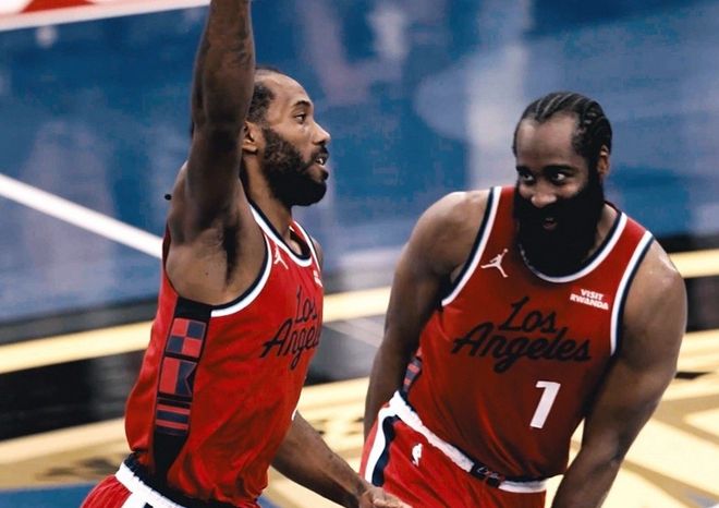 場均23+9，拿一份工資幹三份活！NBA勞模超巨，或許該離開的是你