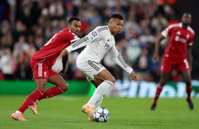 利物浦1-0送皇馬歐冠首??！麥卡利斯特制勝，薩拉赫+姆巴佩皆啞火