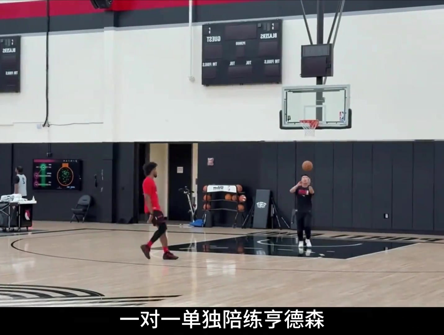 書童中舉楊瀚森上場減少 翻譯劉禹鋮卻殺進(jìn)開拓者教練組