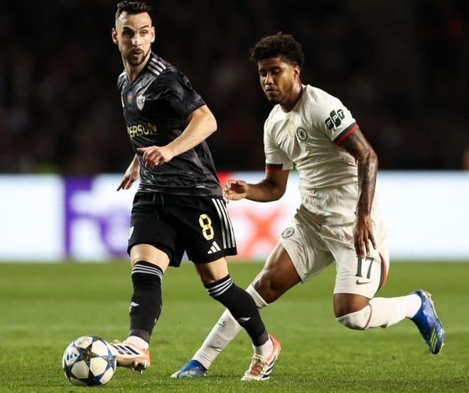 加納喬歷史第一人！新援兩送大禮，切爾西豪陣2-2爆冷造恥辱紀(jì)錄