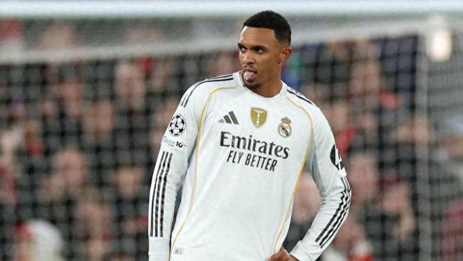 亞歷山大-阿諾德重返安菲爾德遭球迷怒斥，賽后回應動情