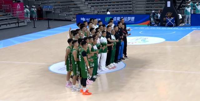 狂贏64分！遼寧真是太狠瞭，高詩巖15+5+9爆發(fā)，賽後一幕令人淚目