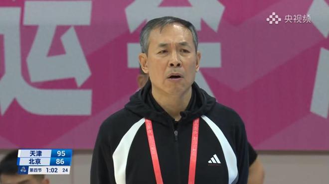 北京男籃翻車，遭天津逆轉(zhuǎn)，4人難辭其咎，球迷：怎麼進的國傢隊
