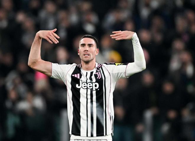 弗拉霍維奇破門比肩C羅，尤文圖斯1-1葡萄牙體育，歐冠一勝難求