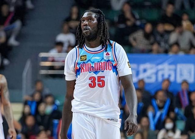 官方：哈雷爾因興奮劑違規(guī)被禁賽3個月，新疆男籃罰款36000元