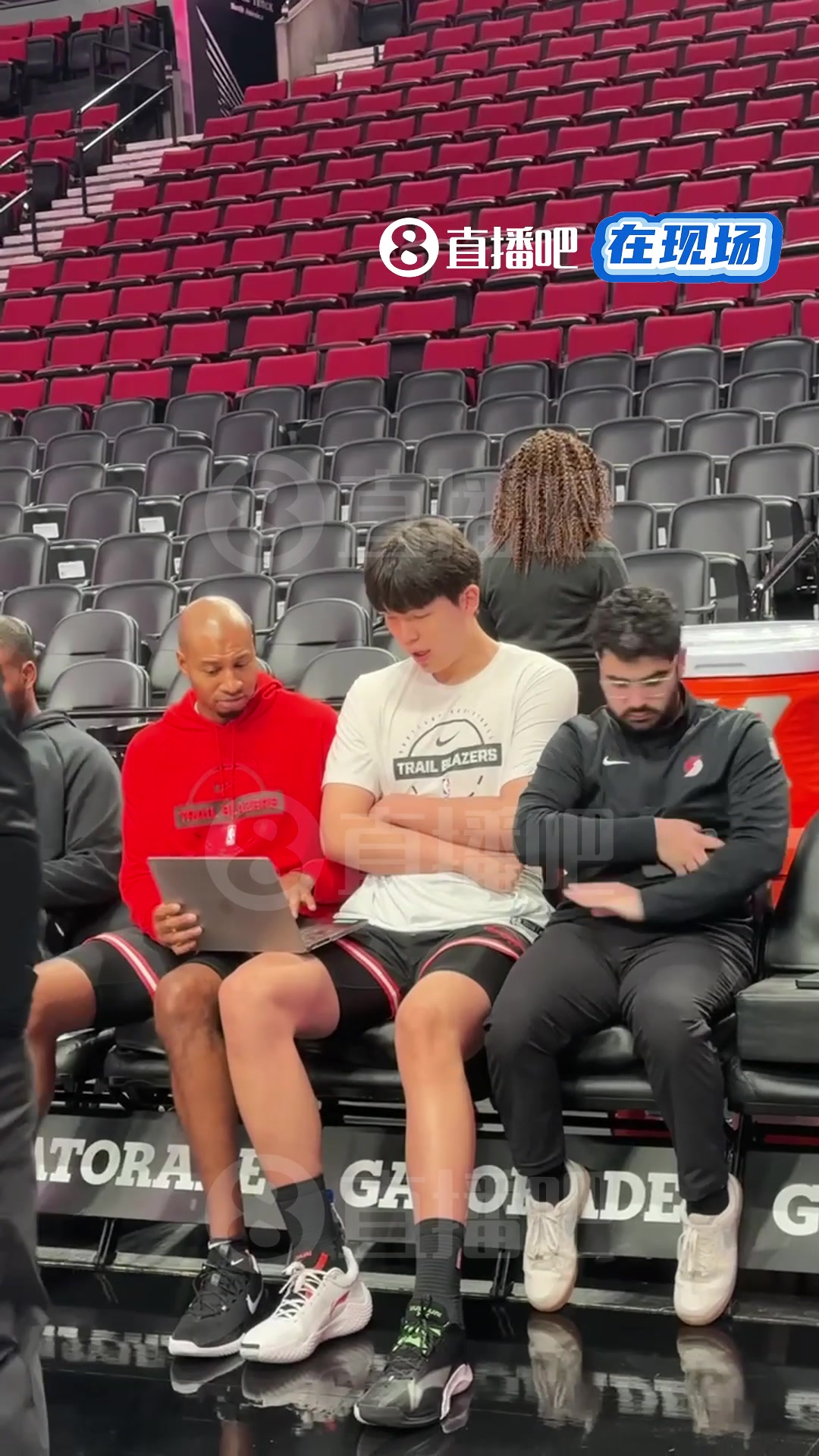 英語進步很快楊瀚森賽前與助教無障礙溝通無需翻譯陪同