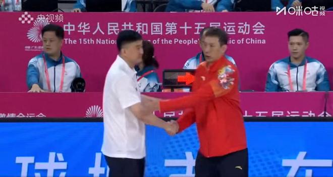 若想奪冠，廣東需棄2人少用1人，球迷：張昊張文逸不入名單可惜瞭