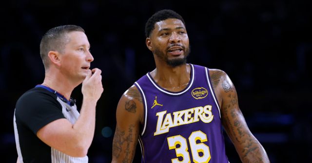 最後0.4秒球權(quán)歸馬刺是錯(cuò)判！湖人吃虧仍險(xiǎn)勝：差點(diǎn)被拖入加時(shí)