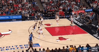 送走兩位全明星，公牛成瞭東部第一