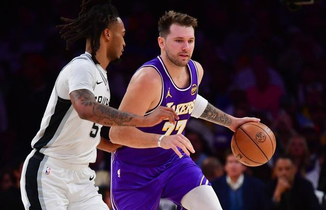 5連勝，湖人狂飆升西部第2，詹姆斯復(fù)出的對手基本鎖定瞭西部弱旅