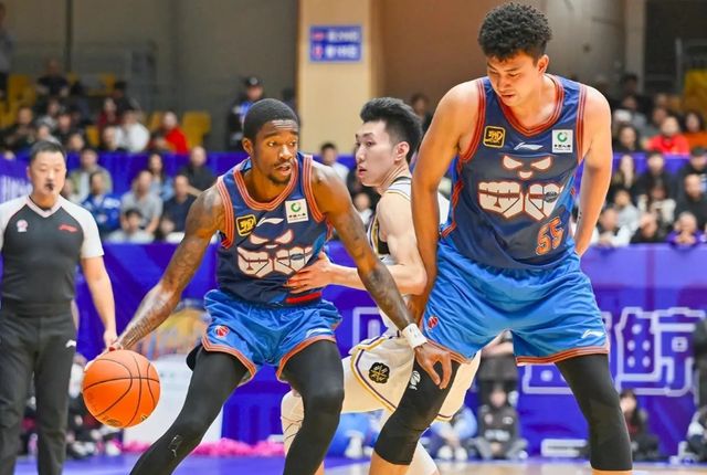 CBA最新消息！廣東宏遠第四外援確定，王薪凱離開新疆男籃