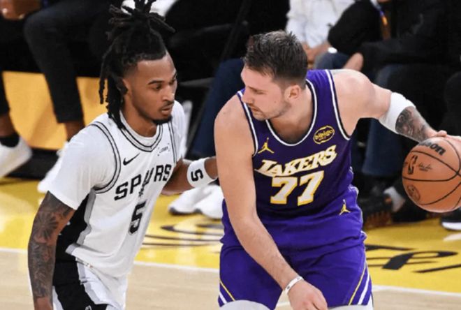 西部第二易主！湖人豪取5連勝，東契奇35+9+13，文班亞馬六犯離場