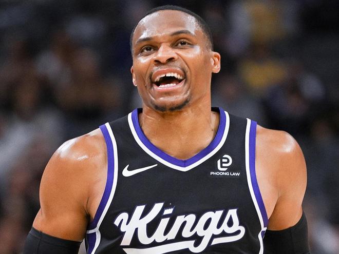 24分6板9助！就在今天，一項前無古人的NBA紀錄被威少達成瞭