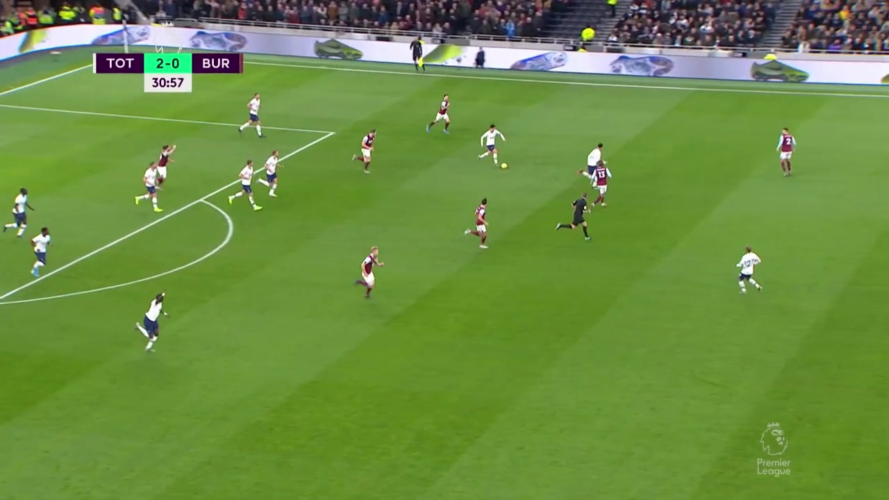 斬獲當(dāng)年普斯卡什獎孫興慜神進(jìn)球1V7狂奔80米一條龍破門