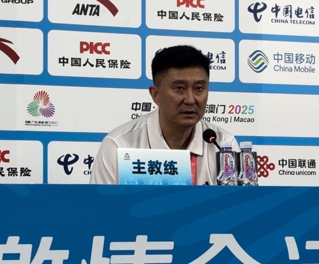 廣東男籃不挑對(duì)手！杜鋒：沒(méi)算小分 對(duì)誰(shuí)都全力以赴