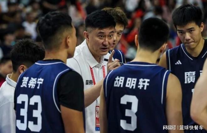 男籃全運8強對陣出爐！廣東選擇硬剛遼寧：杜鋒還是怕周琦？