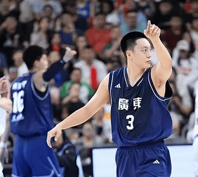 廣東晉級(jí)決賽卻誕生2失意者！胡明軒太猶豫致狂鐵，焦泊喬太軟！